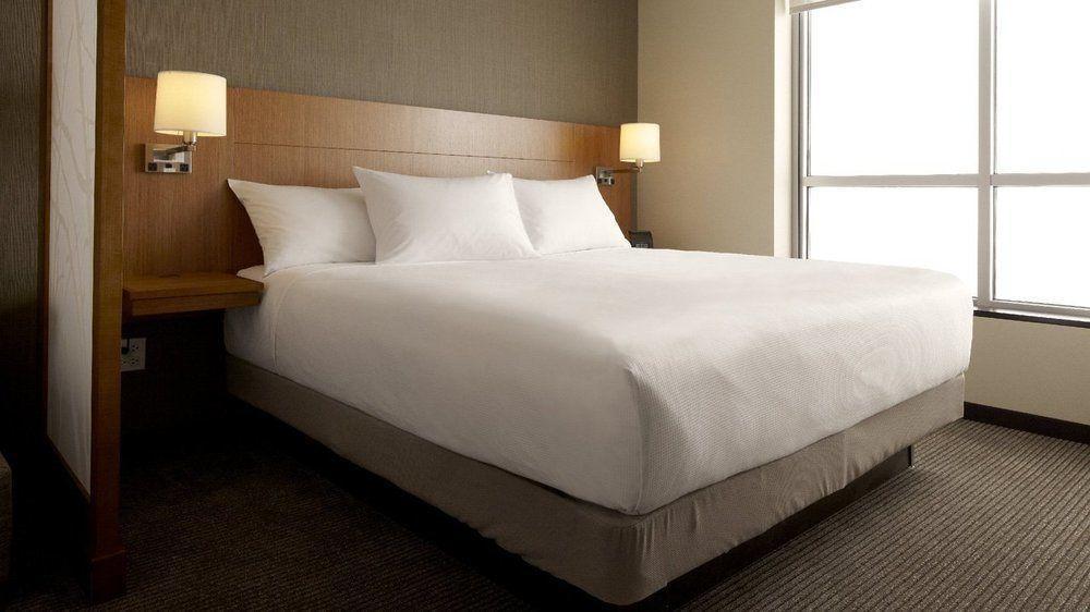 Comfort Suites Milwaukee West Luaran gambar